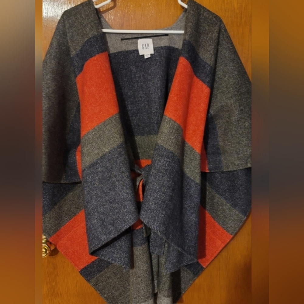 Womens Gap Red/Gray Plaid Buffalo Check Wool Blend Wrap Poncho
